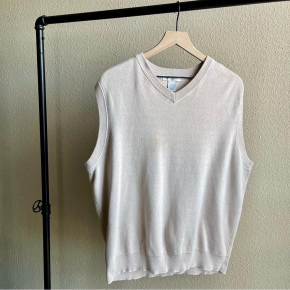 Sweater vest - Picture 3 of 5